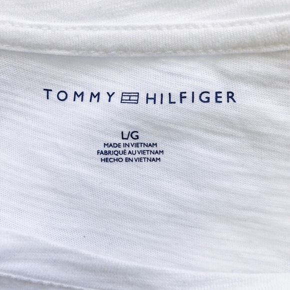 TOMMY HILFIGR Graphic-Print Cotton T-Shirt - Picture 3 of 5